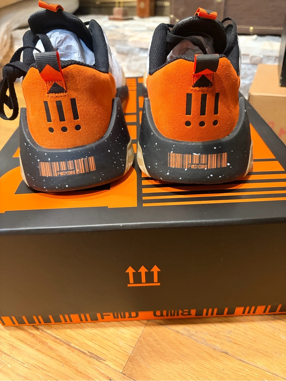 MSCHF FOWARD Low-Top Sneakers - Picture 4 of 6